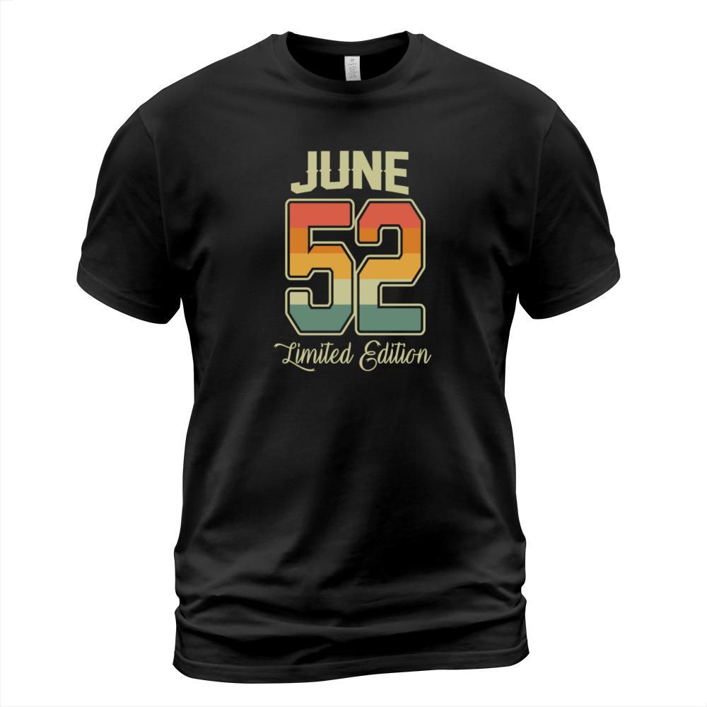 Vintage 70th Birthday June 1952 Sports Gift T-Shirt Unisex