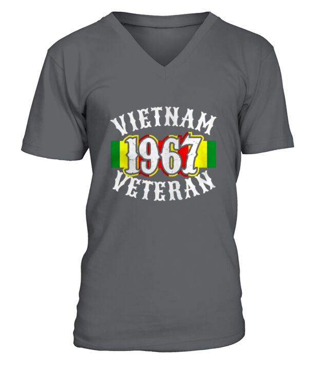 Mens Vietnam 1967 Veterans Tshirt for War Vets and Heroes V-Neck T-shirt