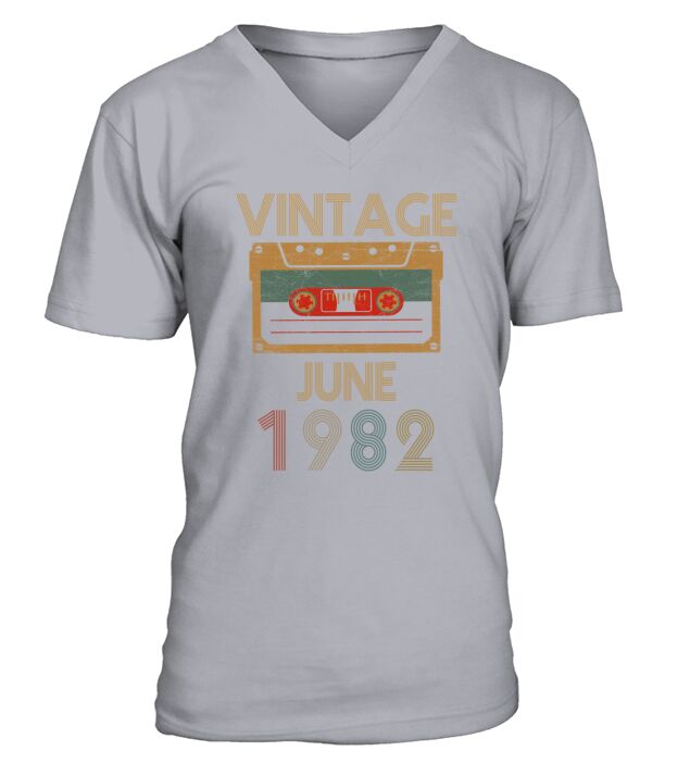 Anniversaire Juin 1982 Vintage V-Neck T-shirt